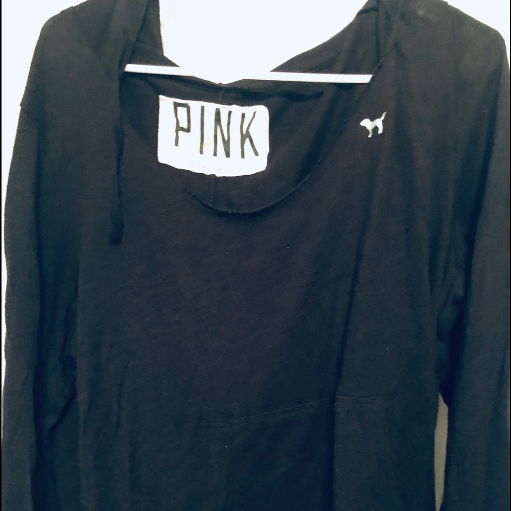 Black sweat shirt